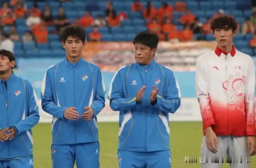 大连鲲城官方宣布，原大连实德队长张耀坤出任球队总经理兼主教练，全面统筹俱乐部运营