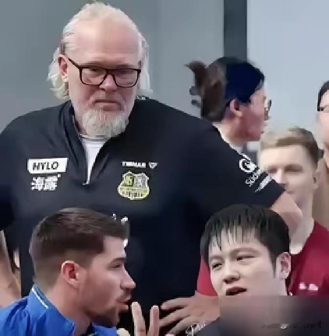 听说小樊去德国打球的事了吧？我仔细翻了翻乒协的公开数据和德国那边的赛事报告，发现