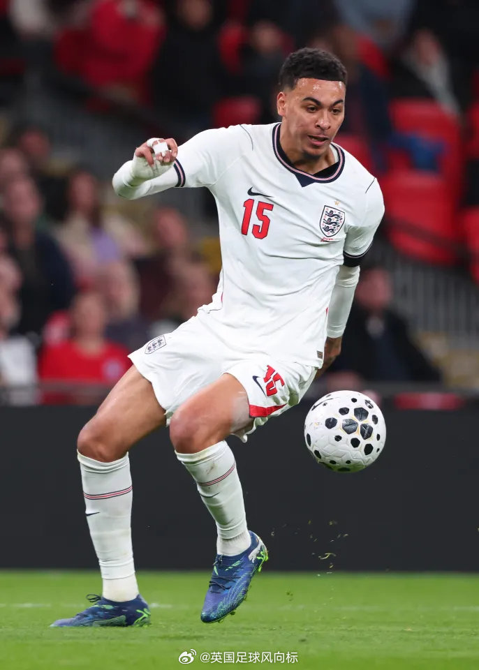 【罗杰斯标价1亿】英媒消息，23岁英格兰国脚中场摩根-罗杰斯，2025年11月才