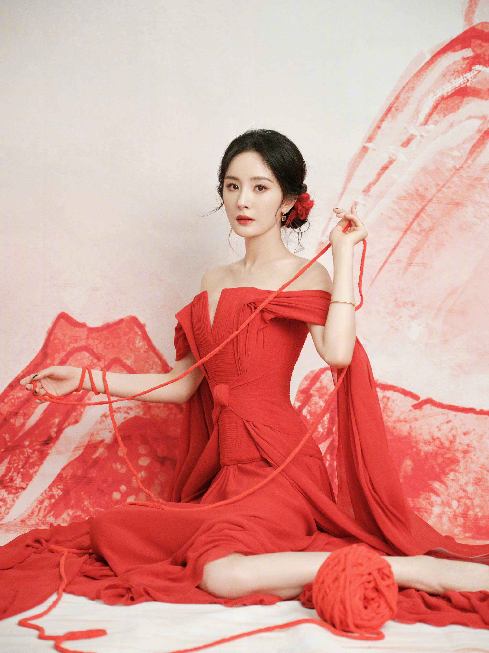 杨幂大长腿，时尚前卫，美丽多变​​​