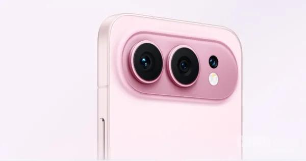 荣耀500系列七周狂售159万台，这数据直接让唱衰的人打脸。首销当天就超上一代1