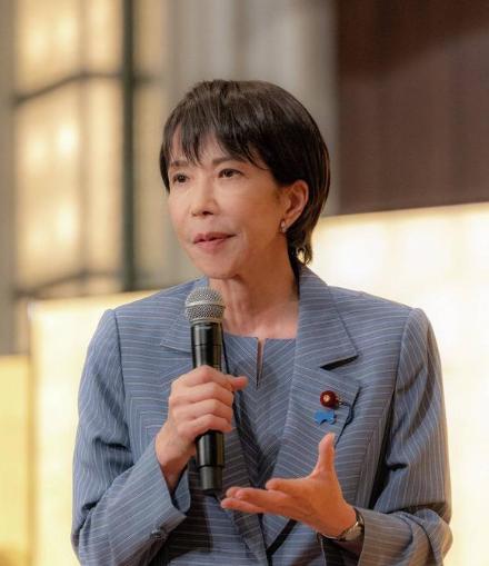 被中方雷达照怕了？高市早苗不敢嚣张了！高市早苗这次的话，软了不少。