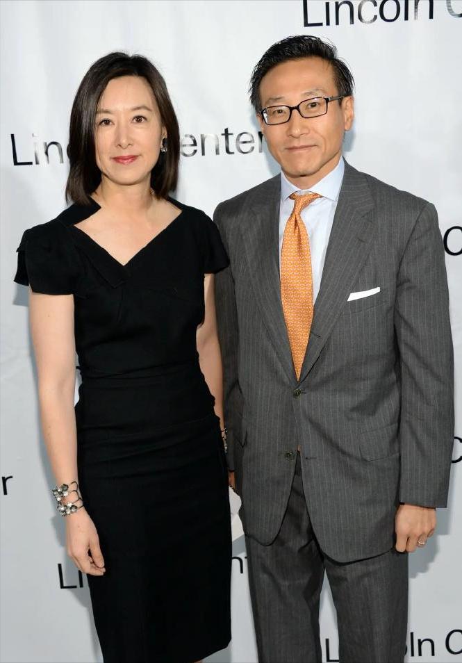 蔡崇信与吴明华离婚，结束近30年的婚姻蔡崇信与吴明华1996年在纽约结