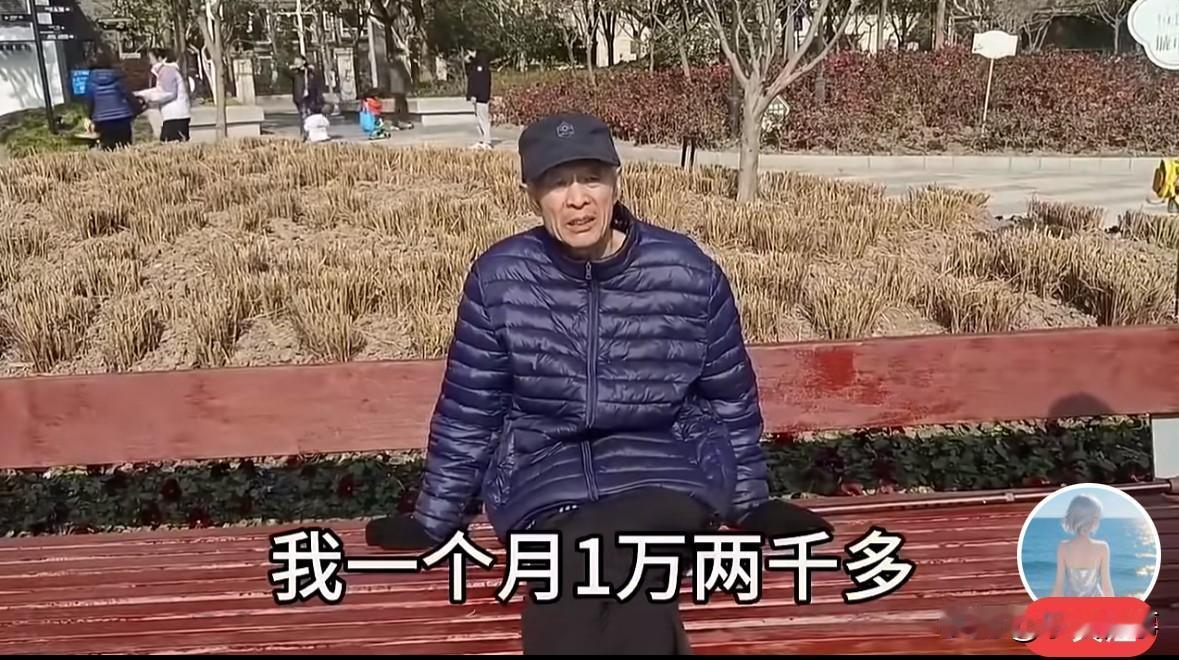 黑龙江大庆油田职工退休金情况：1、黑龙江，大庆油田，正科级，工龄42年，不到