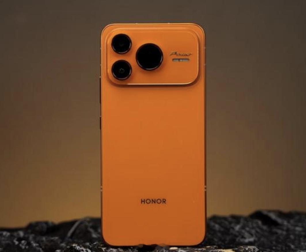 荣耀Power3的消息最近出来了，主打卖点是15000mAh超大电池和骁龙8Ge
