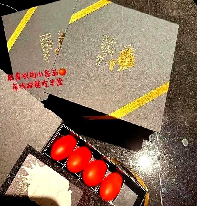 王思聪为她包下3座岛，竟不是因为她长得像库洛米。你以为的顶级浪漫是99朵玫