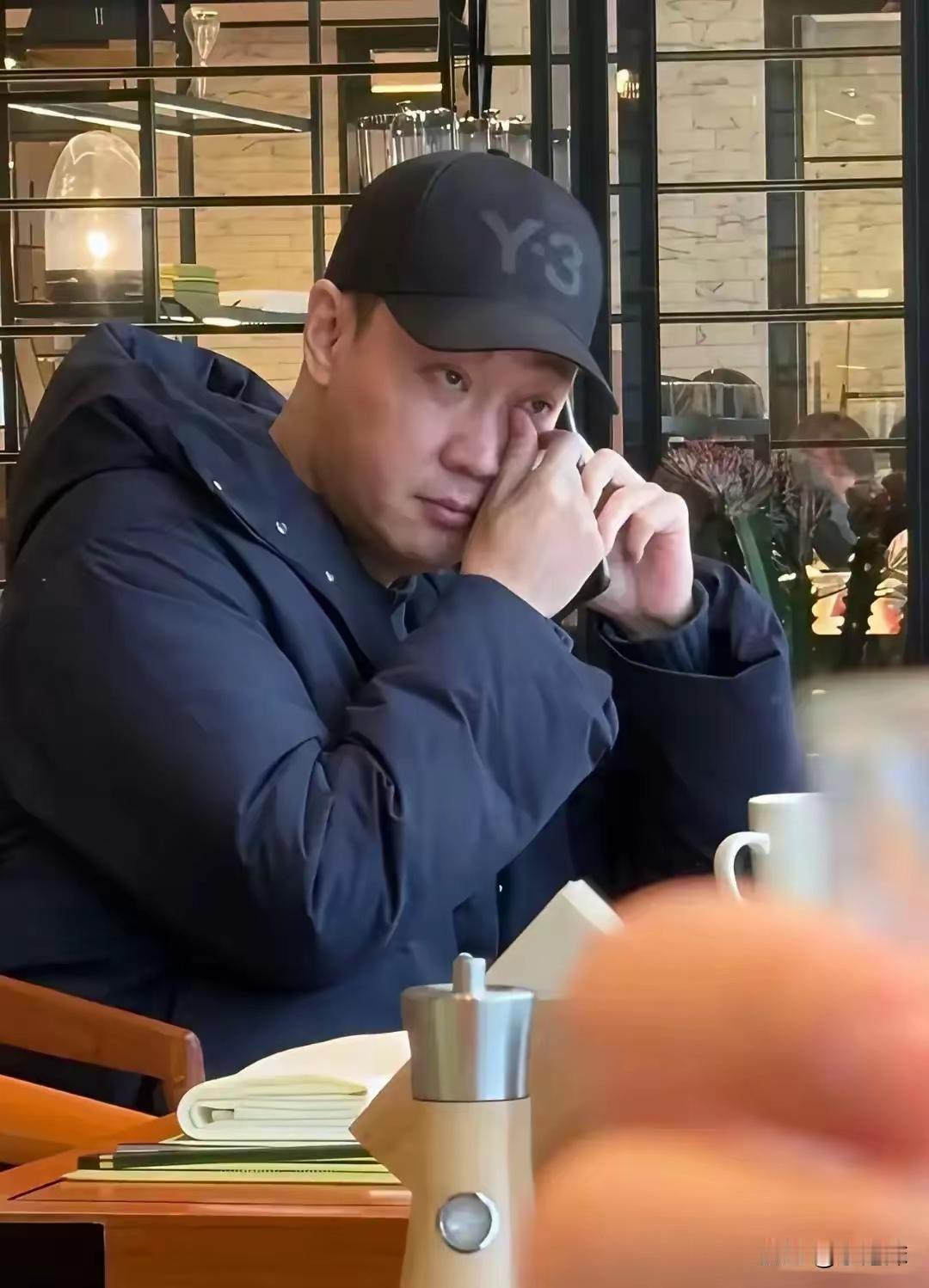 真是个不错的好男人，很多像他这样成功的男人老婆都换了几个了[鼓掌][鼓掌][比心