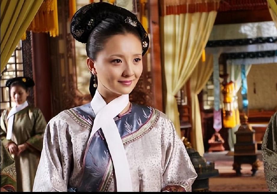 4个月拍摄，孙茜身上两种味道，《甄嬛传》的经典藏着太多不易拍《甄嬛传》时剧组人