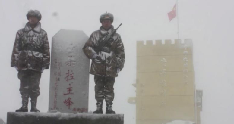 “为啥不给边防战士装个玻璃哨所？”零下50度、海拔5000多米的雪域高原上，战士