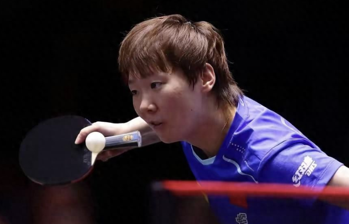 王曼昱4比0横扫狂轰11比1和11比2孙颖莎压力来了