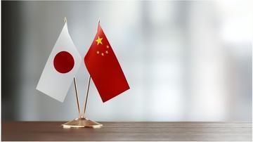 中日对峙走到今天，最让人不安的不是两国政府在吵什么，而是日本普通人心里那股说不清
