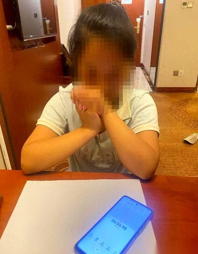 湖南娄底，一场二审判决，让无数人揪心。被告，竟是被亲爹亲舅卖掉、被迫结婚生子、