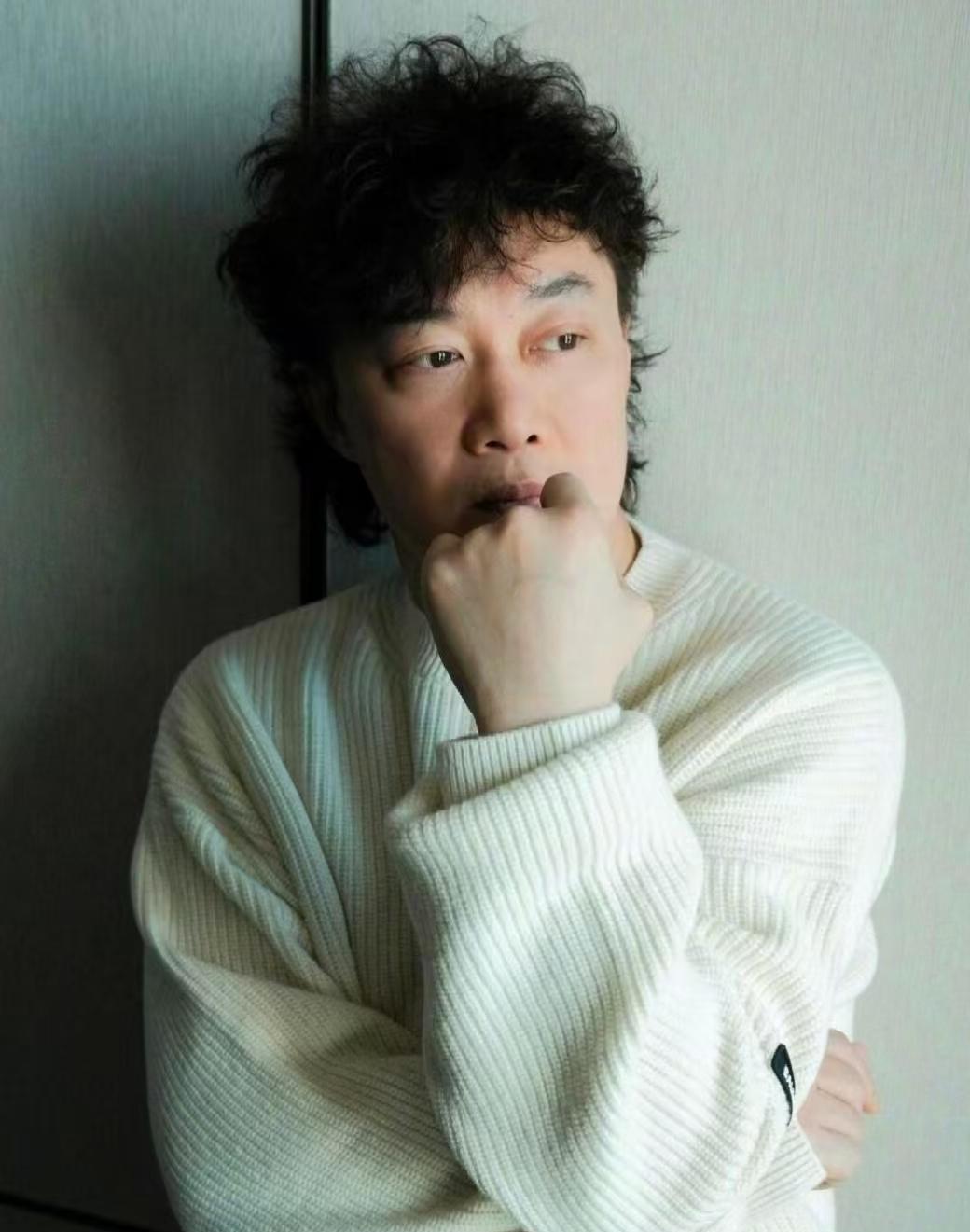 我发现，娱乐圈的继承者们越来越多了。前有黄磊和孙莉女儿黄多多被曝要和王一博合作