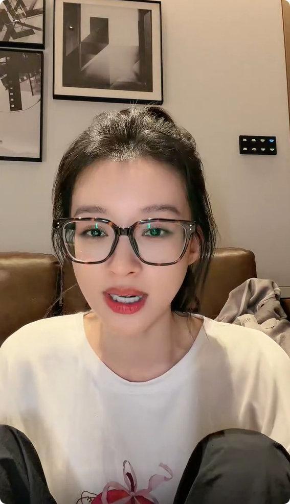 孙怡直播乘风2026原来舞台下这么可爱，幕后小故事也太有趣了