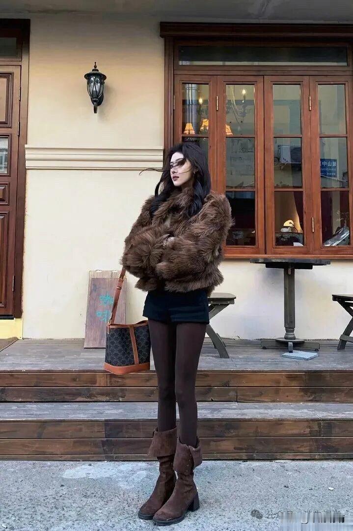 女人怎样穿搭，更有高级感