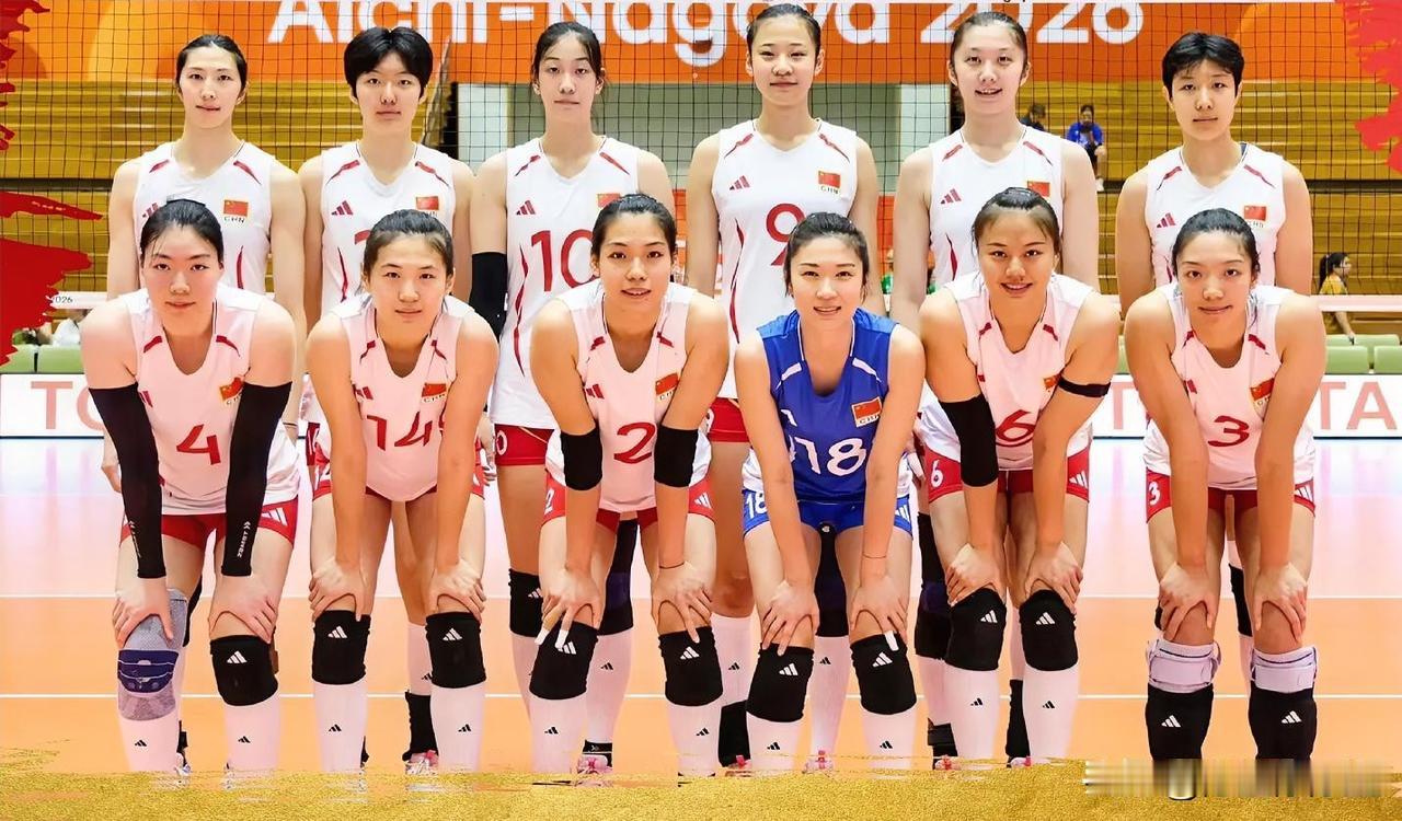 亚运会中国女排3-0横扫日本，球员评分：吴梦洁98分，势不可挡张籽萱95分，