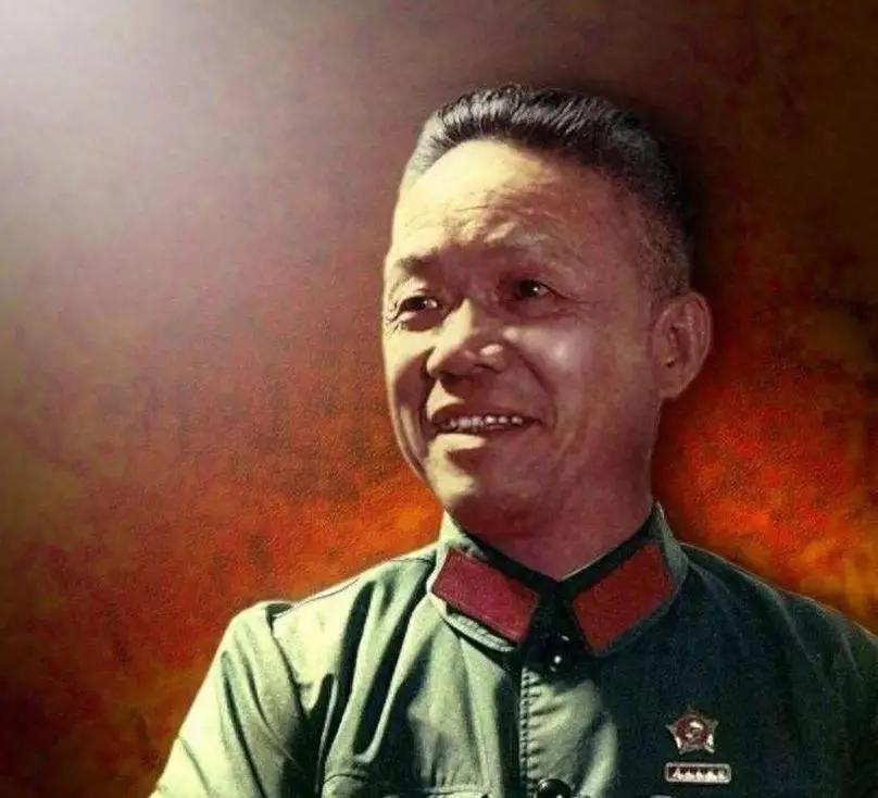 在讨论解放海南岛的军事会议上，叶剑英静静地听着。突然，韩先楚一拍桌子，“‘砰’！