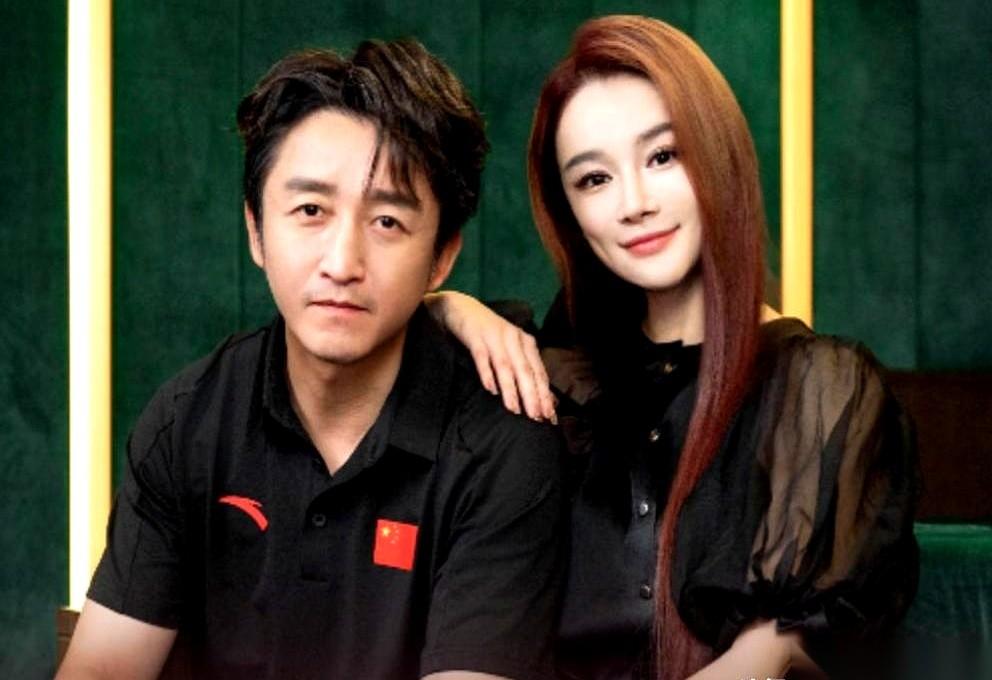 18000平米，黄浦江边，说开就开了。奥运冠军，世界拳王，邹市明以为自己的名字