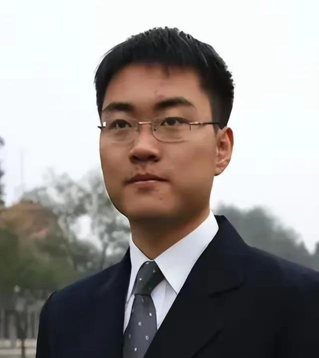 中国的两位顶级科学家，AI芯片方向的精英人才，将为美国效力，巧的是，他们同为清华