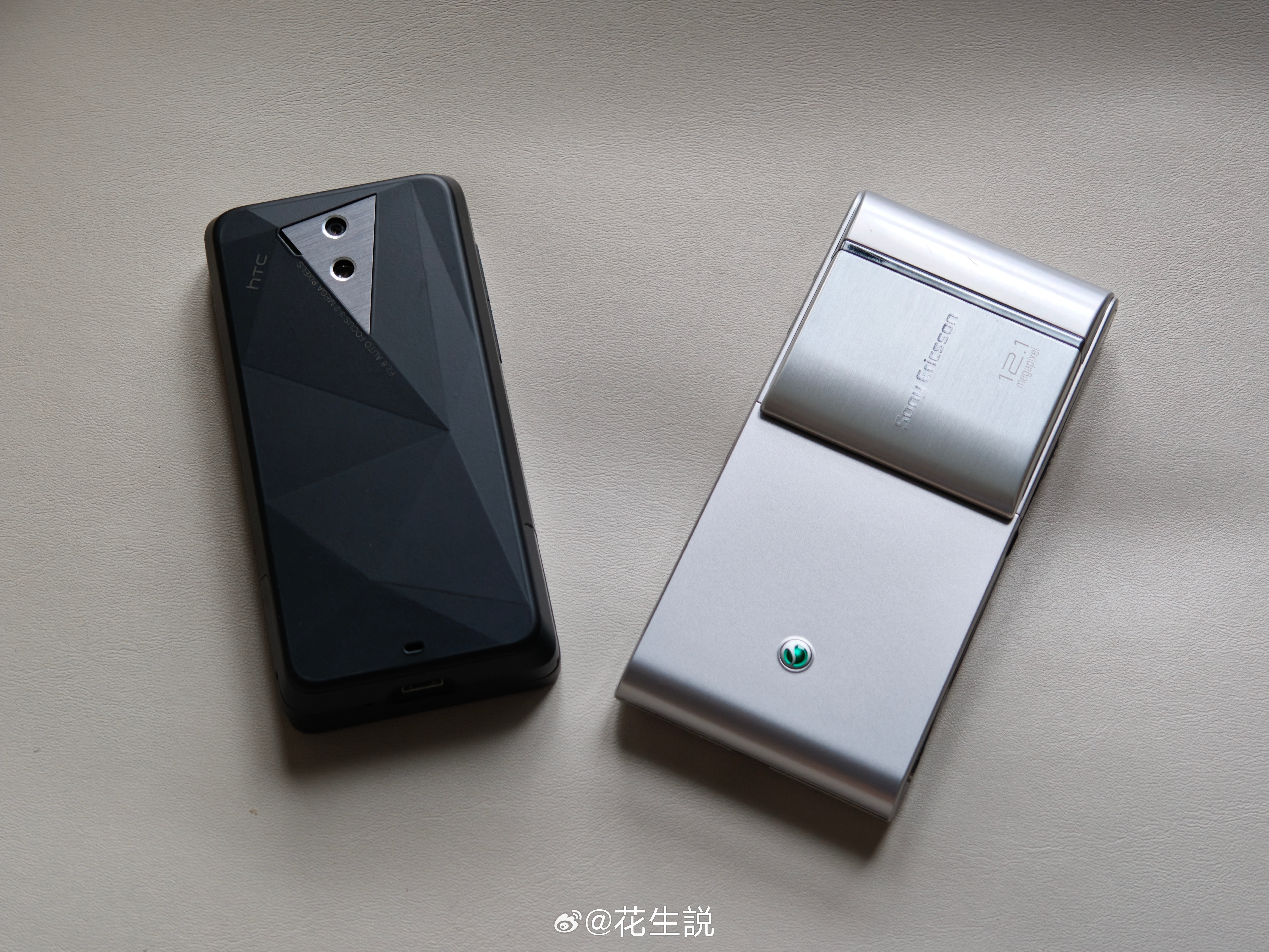 翻出两台上古智能手机，有没有认识的？​​​