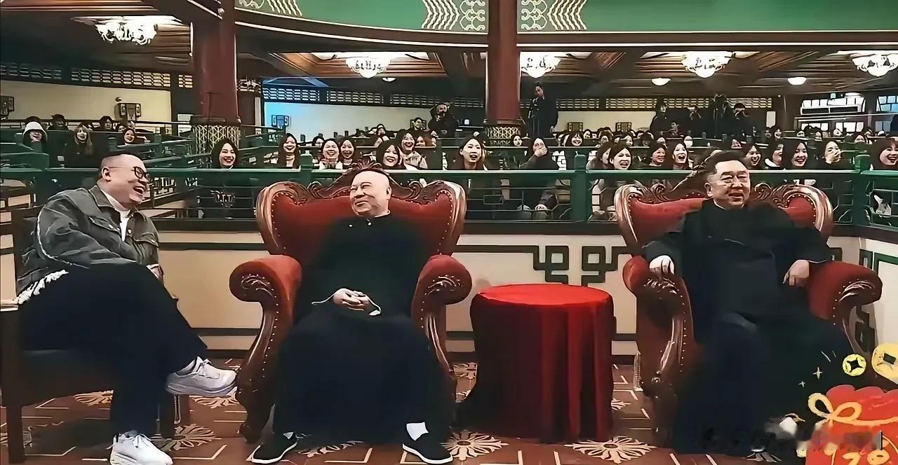 德云三巨头。有人说郭德纲、于谦、高峰才是德云三巨头，但是按照影响力和吸金能力来