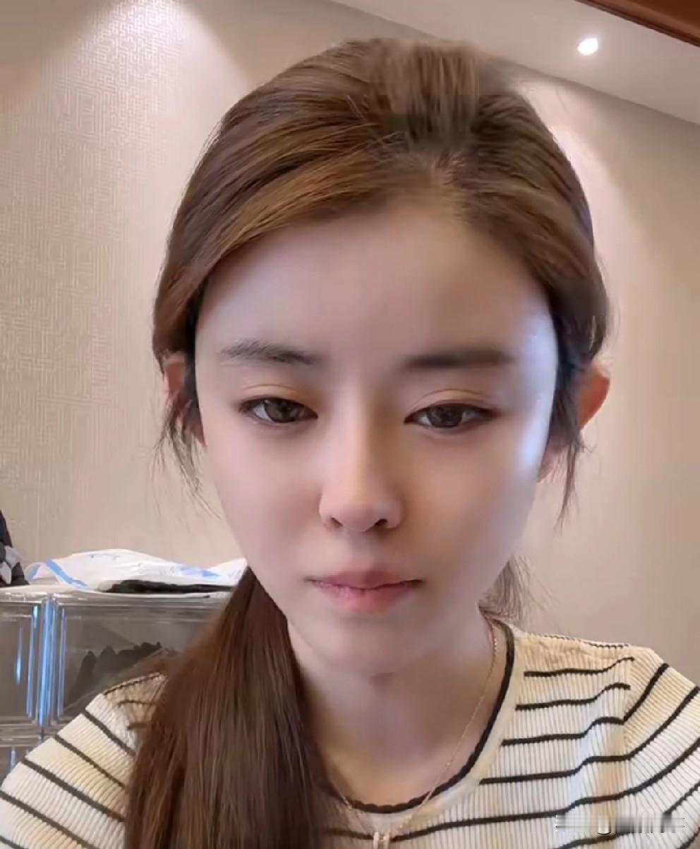 仙家洋正式回应粉丝节奏，腿腿是否结婚有孩子！！仙家洋直播间