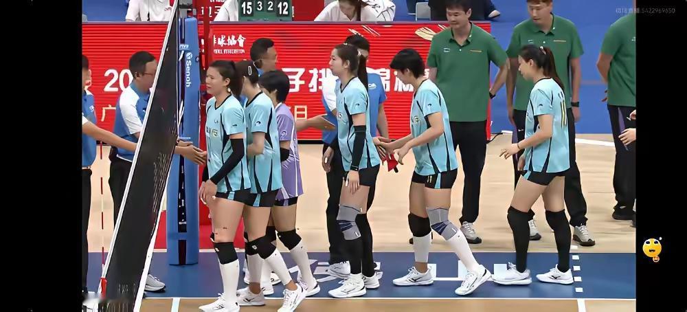 津苏女排的天王山之战，已好些年不见了。天津女排苦心经营的2026年女排全锦赛