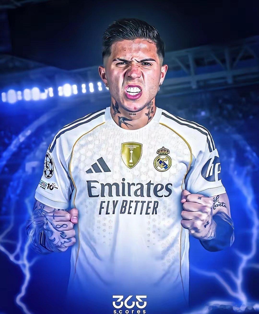 据报道，皇马已经把恩佐·费尔南德斯锁定在引援雷达上，今夏想要把他从切尔西带走，那