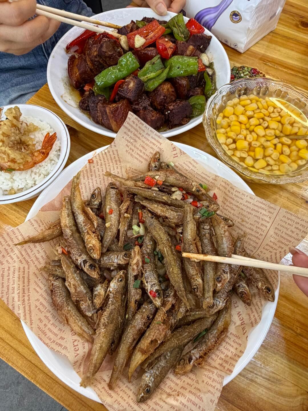 千岛湖，你还有多少惊喜是我不知道的以为鱼籽鱼泡锅已经够好吃了居然还有plus