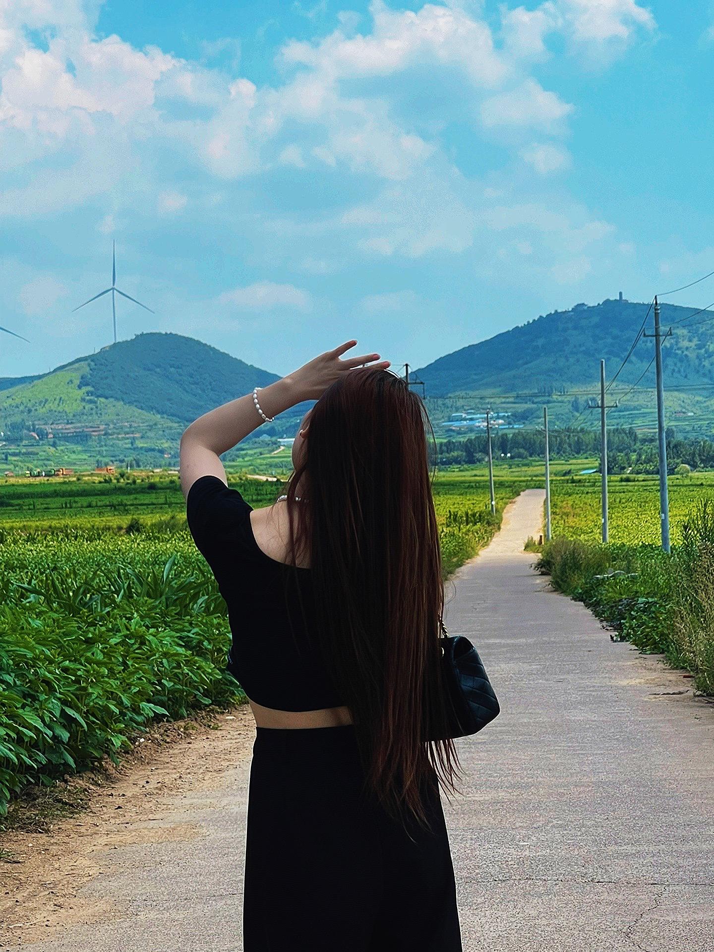 世界上最美的路是回家的路，最美的风景莫过于家乡的山水～