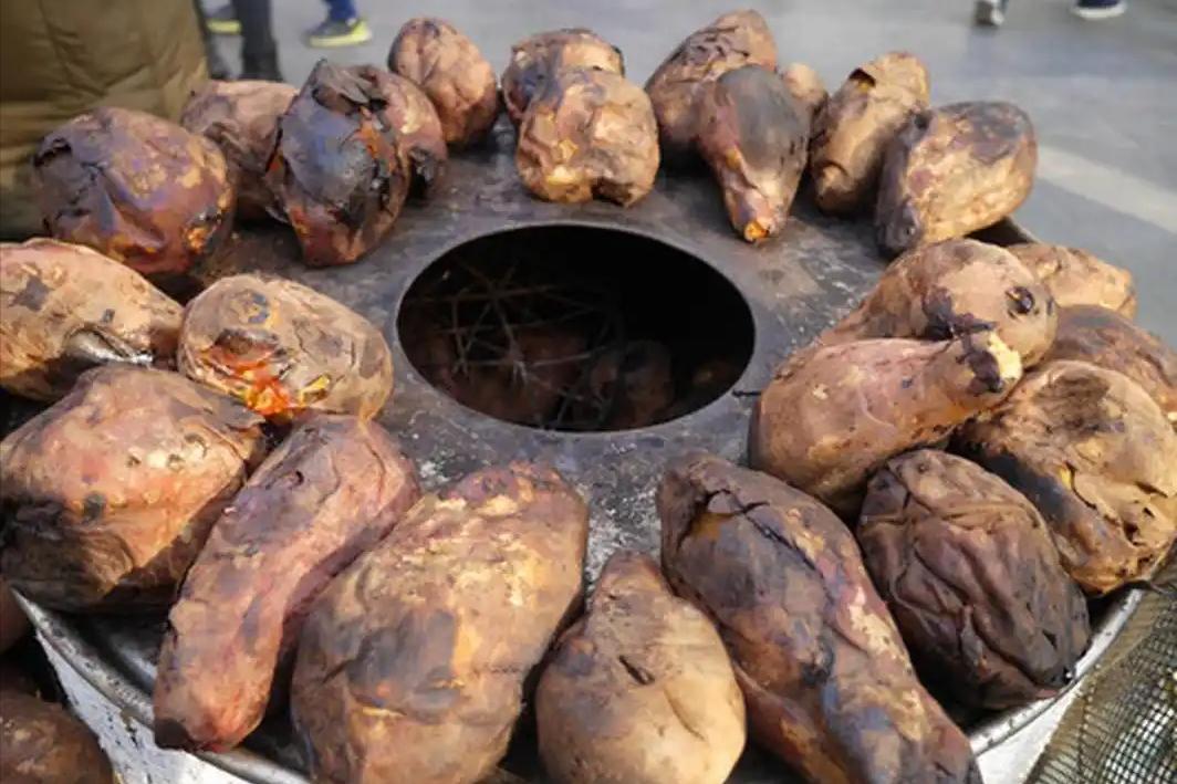 红薯再次被关注！医生发现：常吃红薯的人，不出2个月，或有3变化之前没太注意，后