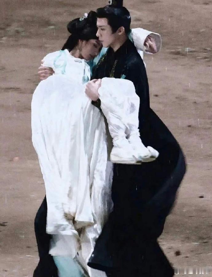 大胖橘公主抱，涂山璟公主抱，看到最后一张差点笑喷了。