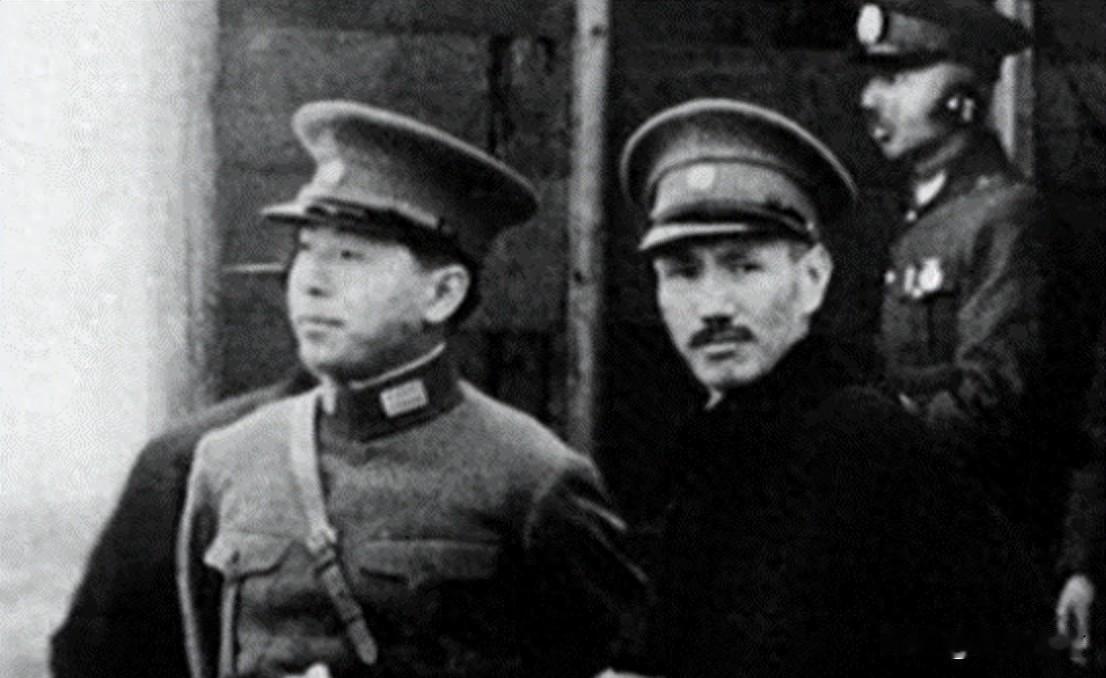 1958年，蒋介石最后一次见张学良，一句责备，历史未解。1958年11月，在台