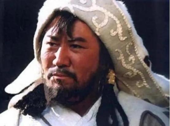 蒙古国翻拍了无数次成吉思汗，最后却把一部中国电视剧，供奉成了国家影像遗产。原因就