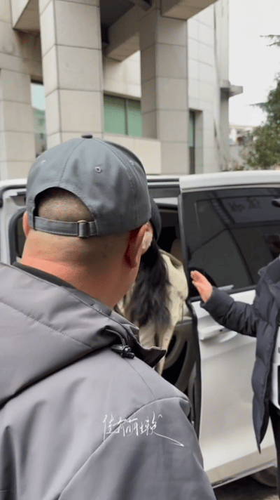 猜人系列，猜猜这是哪位