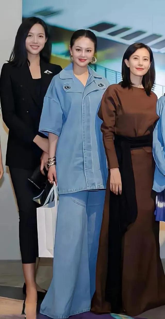有人说高圆圆个子矮、大腿粗，从来看不到她露大腿的照片。我就想跟说这话的