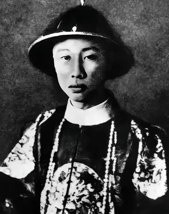 1991年震惊世界的发现：俄罗斯的原始森林里住着300多名“清朝人”，他们不知道