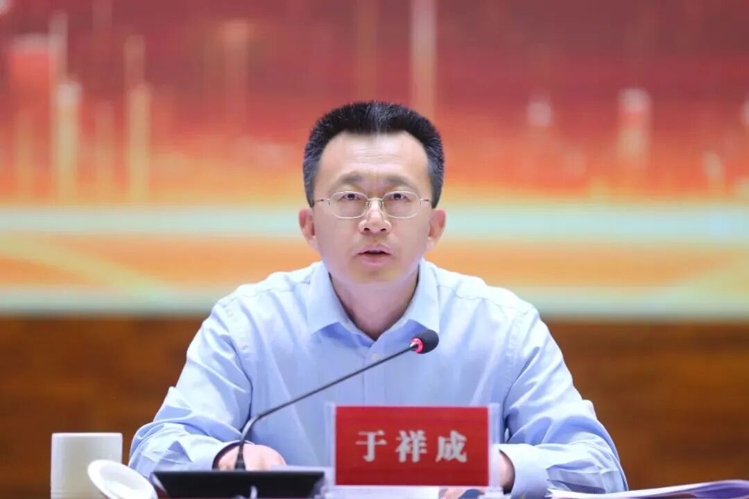 教育部党组决定: 于祥成履新职