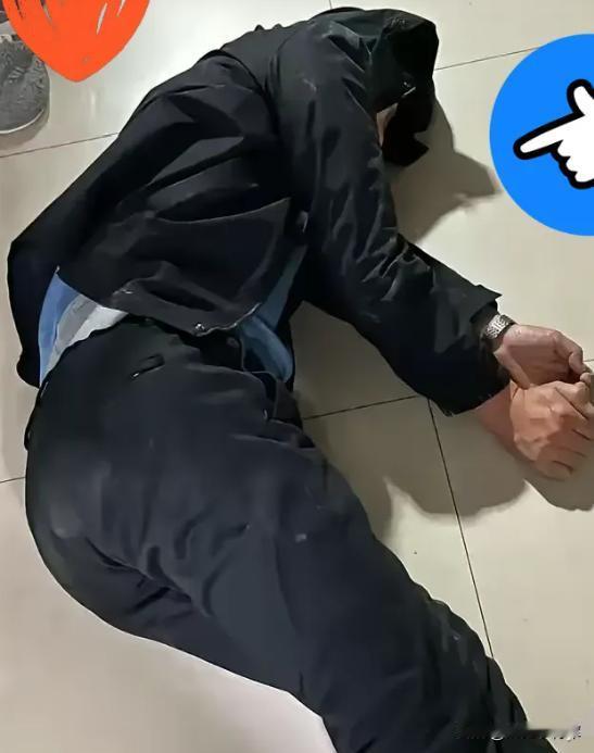 新疆，一导游带着2对夫妻自驾游，期间受邀与对方2名男士一起饮酒，结果因喝了一瓶酒