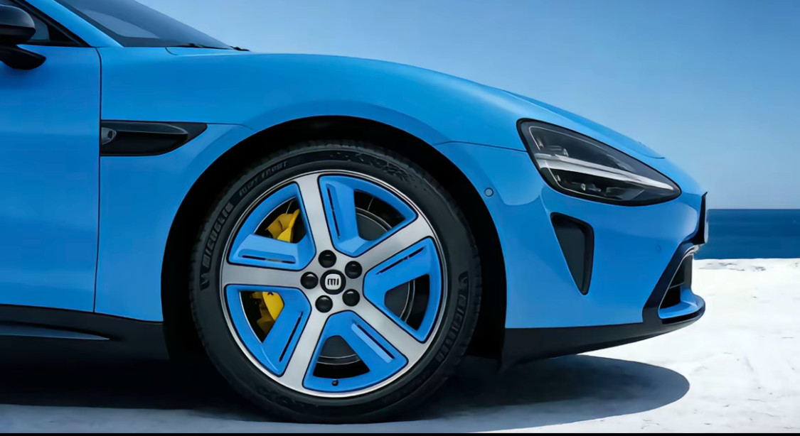 坏了！又又又又让小米SU7卖爆了！小米汽车小米科技新一代小米SU7预售半月订单近