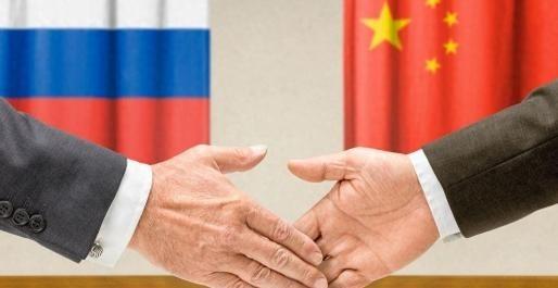 俄罗斯给中国的最大礼物根本不是石油天然气，更不是先进武器，而是一个让我们彻底甩