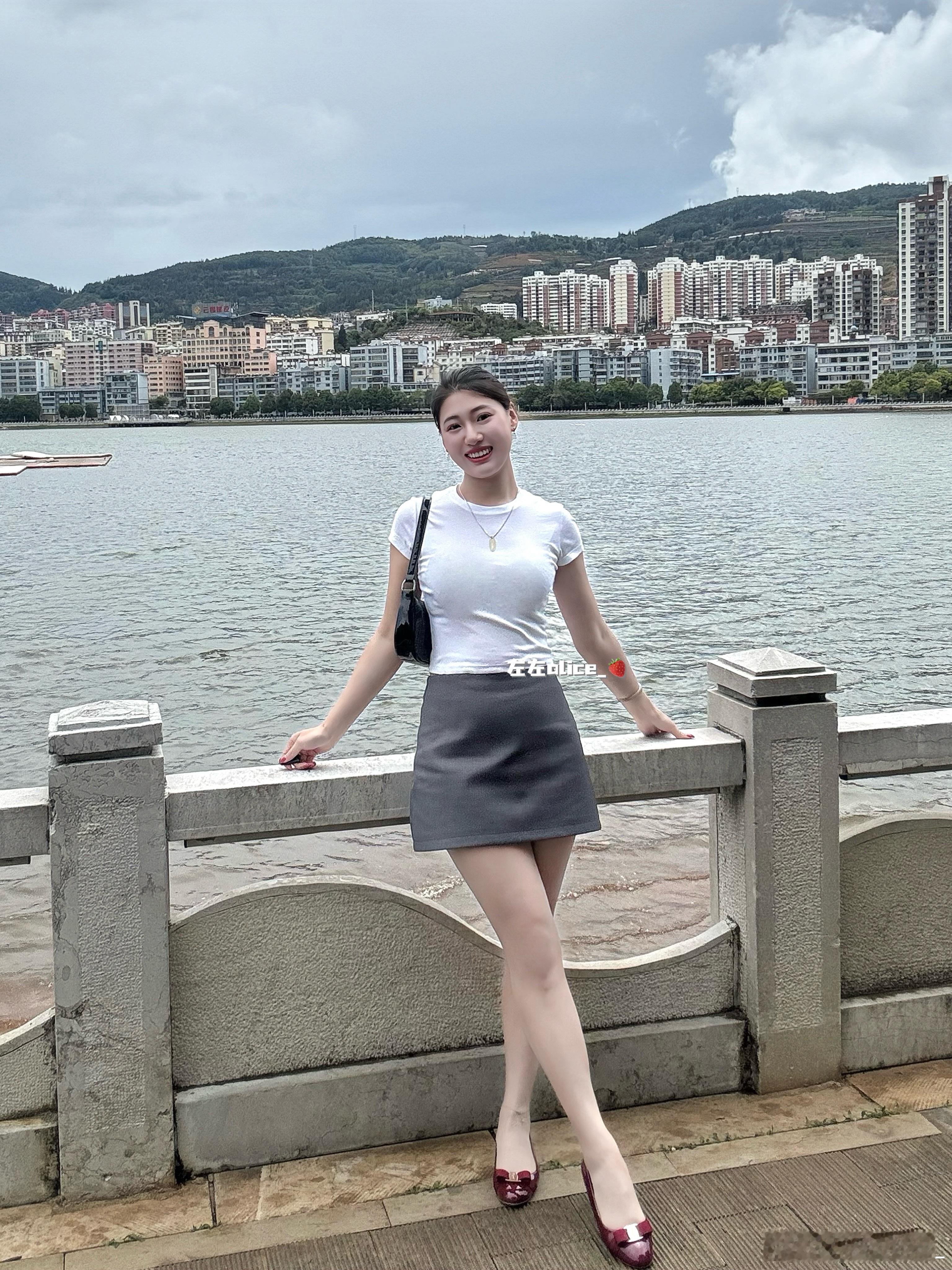 你走哪条路，哪条路就开满鲜花！