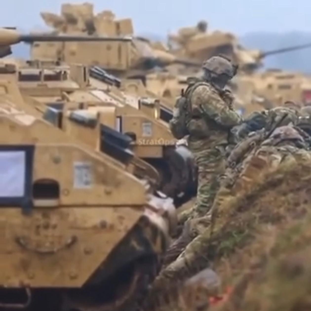 【美国国防法案：每年将向乌克兰提供4亿美元军事援助，直至2027年】日前，美