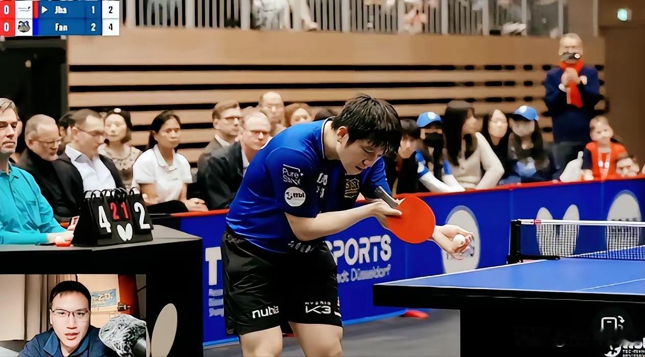 15日，樊振东打贾哈和打小温完全不同！今天东哥用正手短和台内球限制了贾哈的速