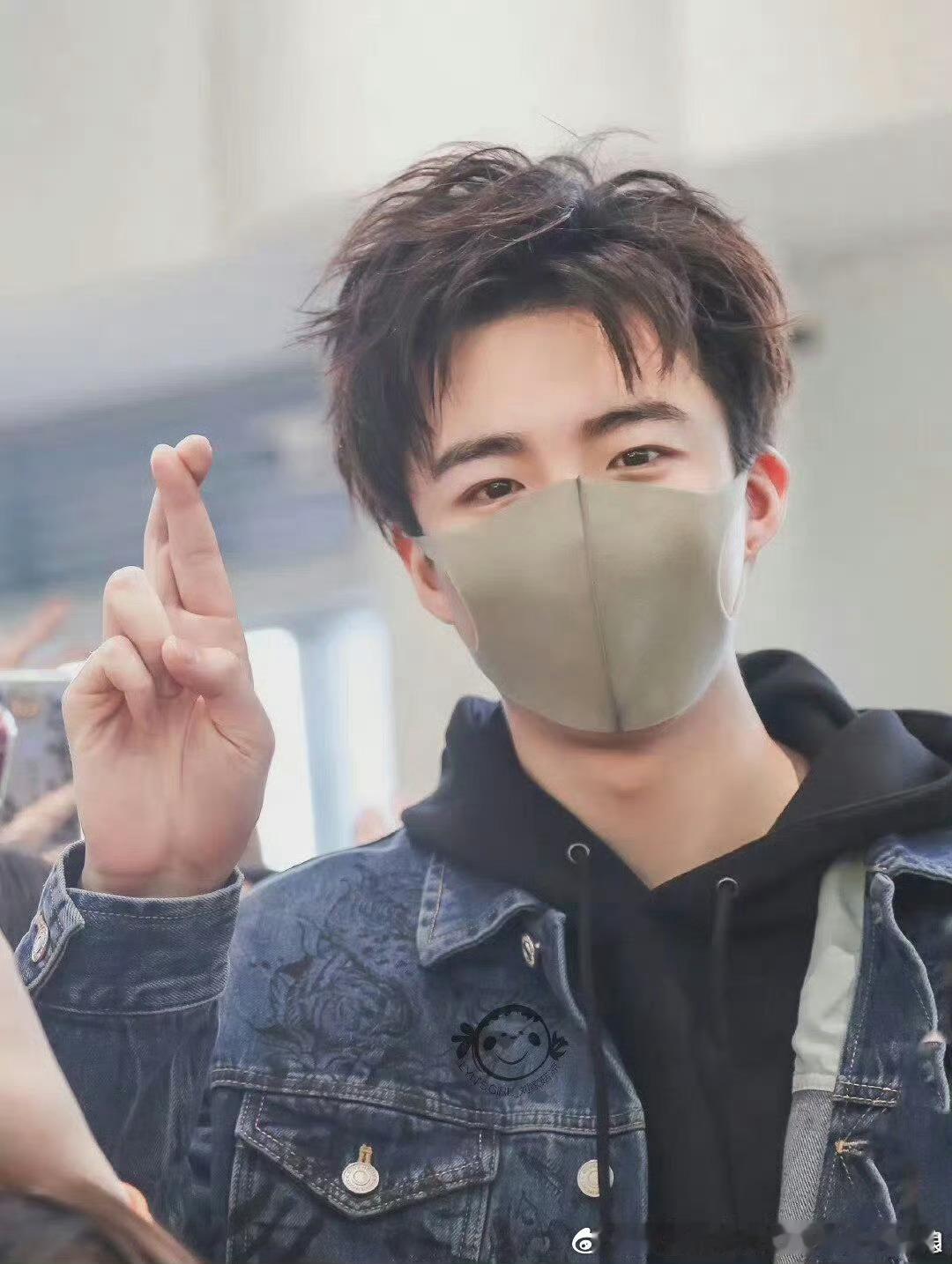 这件哈哈哈哈哈哈哈摩登兄弟​​​
