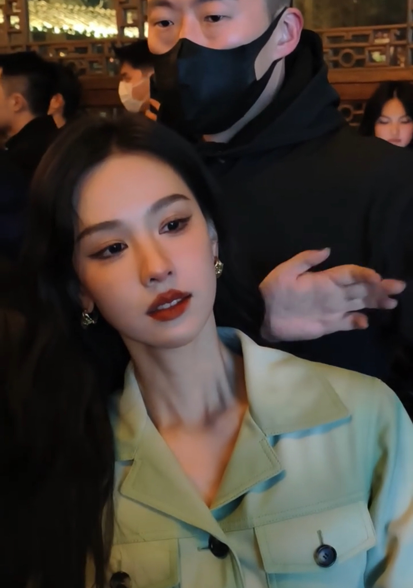 陈都灵浓颜冲击陈都灵