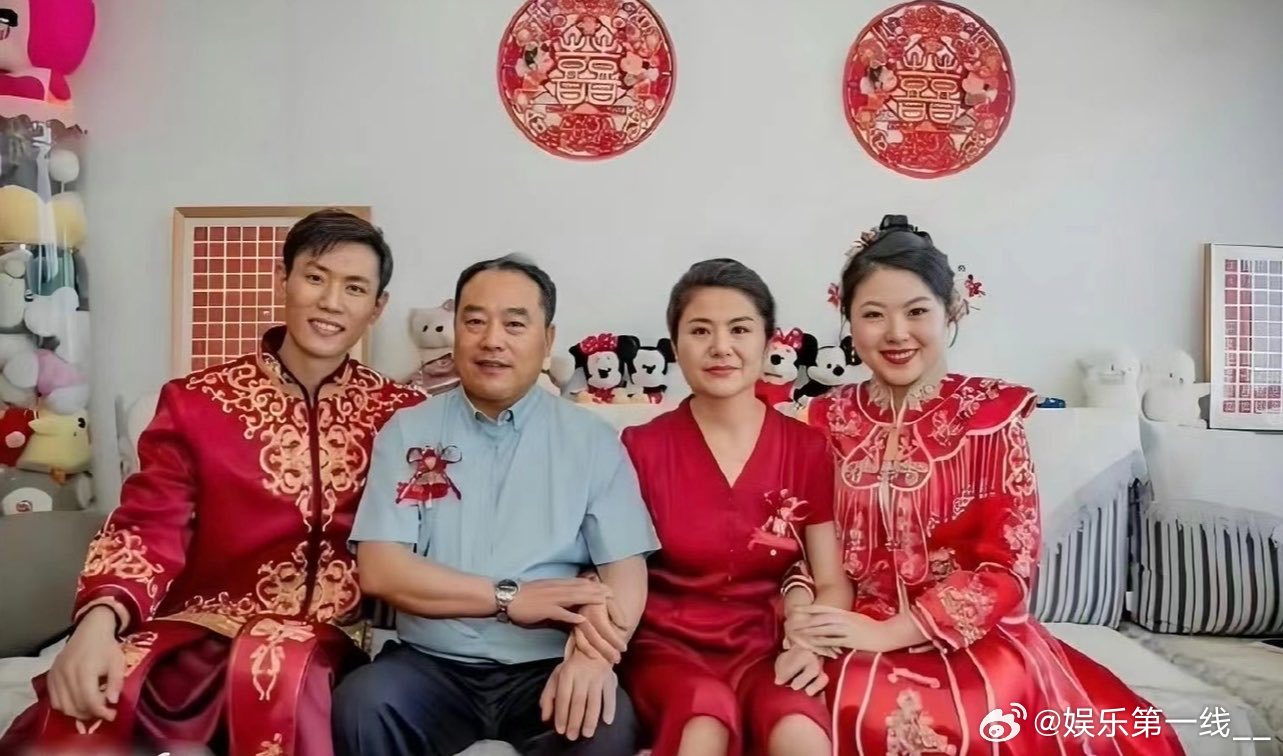 一张结婚合照一眼就能分清哪个是娘家哪个是婆家