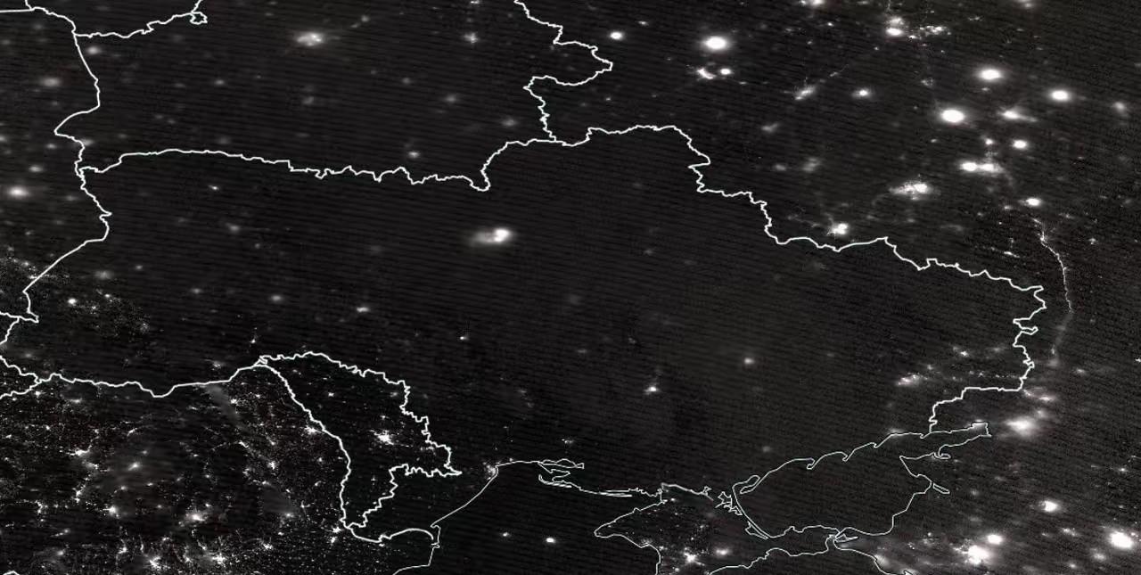 限电,限电,乌克兰又拉闸限电了!漆黑一片!当地时间10月27日,乌克兰国家能源