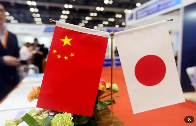 日本高层访华无果后，不甘心的高市早苗决定派人访华试探，中方态度十分坚决。5月2日