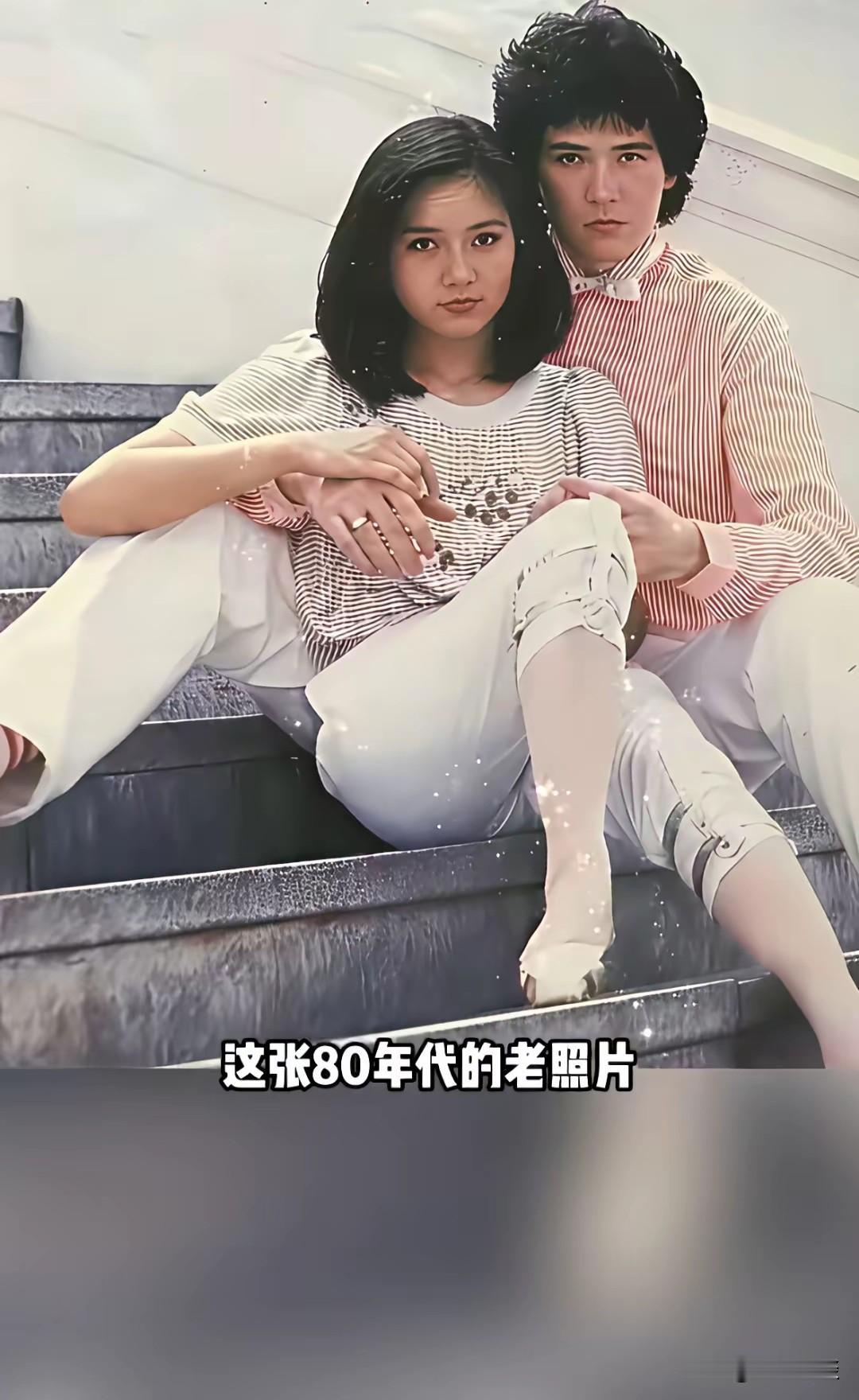 翻看一张老照片，年轻时候的费翔帅气十足。照片里他怀中的这位，有人认得吗？